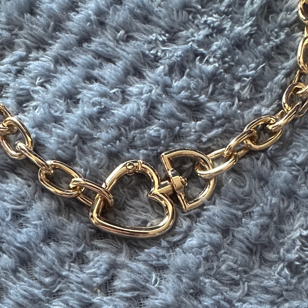 Gold Heart Link Necklace